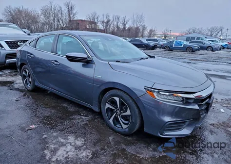 2021 Honda Insight Ex z USA, uszkodzony, nr VIN 19XZE4F55ME010720